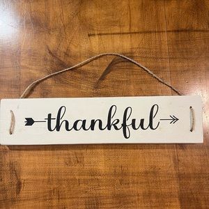 Thankful Wall Hanging Sign